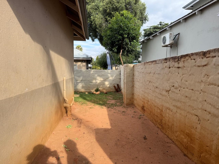 3 Bedroom Property for Sale in Waterval East North West